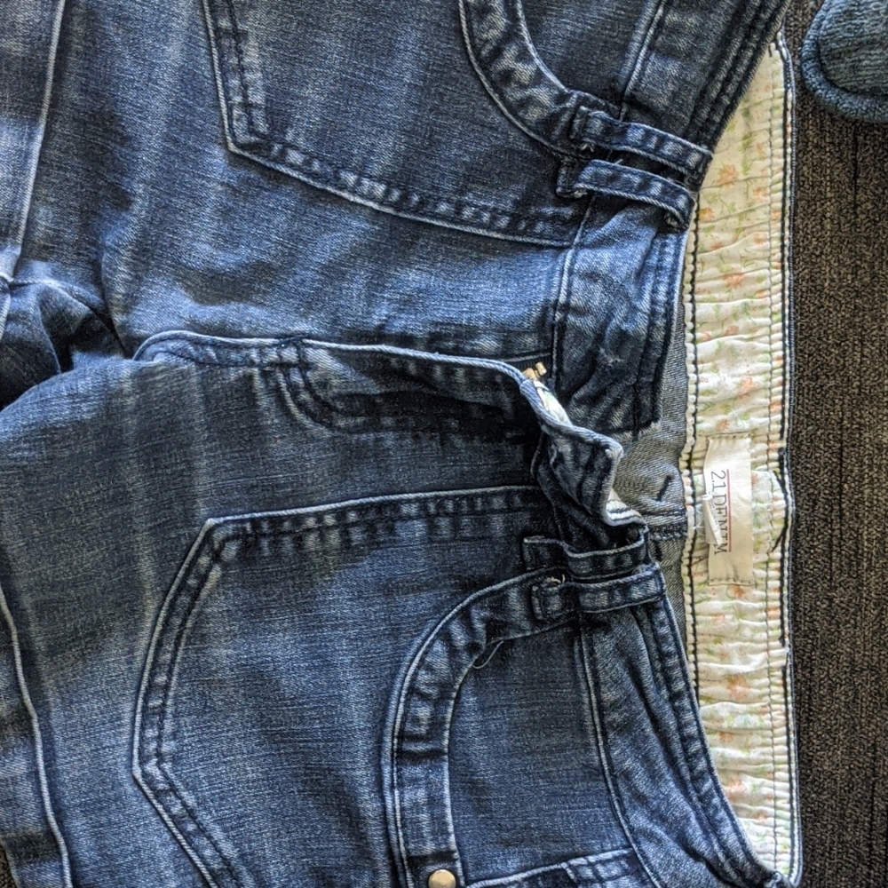 21 Denim Jean Shorts Size 27